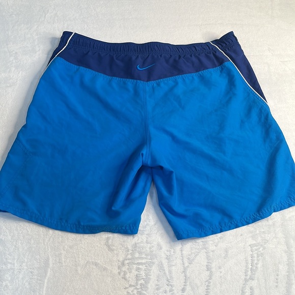 Nike blue swim trunks XL new without tags - Picture 4 of 9